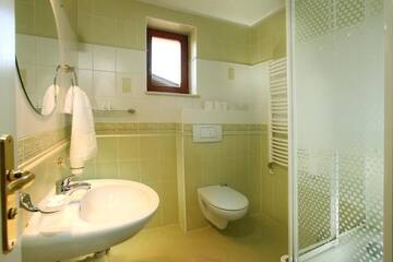 Фото номера Семейный номер Отель Hotel Milena г. Милювка 9