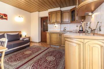 Фото номера Апартаменты с двумя спальнями и спа-ванной Отель Hotel Milena г. Милювка 2
